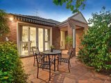 https://images.listonce.com.au/custom/160x/listings/16-jurang-street-balwyn-vic-3103/286/00829286_img_01.jpg?XJO-7gJUR08