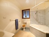 https://images.listonce.com.au/custom/160x/listings/16-kedleston-road-herne-hill-vic-3218/013/01699013_img_06.jpg?SJMOiiwQDpE