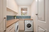 https://images.listonce.com.au/custom/160x/listings/16-kemp-avenue-mount-evelyn-vic-3796/347/01907347_img_12.jpg?HF2KOqWjXfY