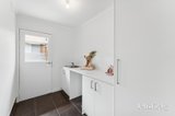 https://images.listonce.com.au/custom/160x/listings/16-kerryanne-crescent-wonga-park-vic-3115/794/01808794_img_17.jpg?3N0nrsHjL64