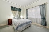 https://images.listonce.com.au/custom/160x/listings/16-kingsley-parade-carnegie-vic-3163/812/01343812_img_06.jpg?grHeldCZCsU