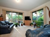 https://images.listonce.com.au/custom/160x/listings/16-kirkford-drive-mooroolbark-vic-3138/009/01524009_img_07.jpg?csUglMq1oGY