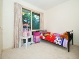 https://images.listonce.com.au/custom/160x/listings/16-kirkford-drive-mooroolbark-vic-3138/009/01524009_img_11.jpg?yM2KrdLKZlY