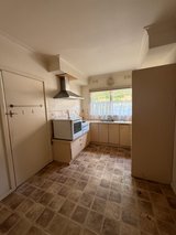 https://images.listonce.com.au/custom/160x/listings/16-knaith-road-ringwood-east-vic-3135/213/01847213_img_03.jpg?tz4VDyMbMVU