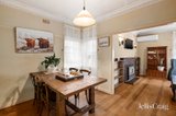 https://images.listonce.com.au/custom/160x/listings/16-laird-street-croydon-vic-3136/012/01933012_img_06.jpg?tDmzl20bWTY