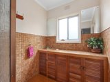 https://images.listonce.com.au/custom/160x/listings/16-lee-court-heathmont-vic-3135/941/00620941_img_08.jpg?c0GOzDPlMy0