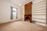 https://images.listonce.com.au/custom/160x/listings/16-lennox-street-hawthorn-vic-3122/537/01990537_img_03.jpg?phLSXKenZs0