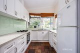 https://images.listonce.com.au/custom/160x/listings/16-lennox-street-hawthorn-vic-3122/537/01990537_img_06.jpg?ApaFI0y8rDk