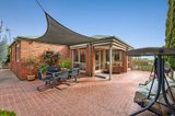 https://images.listonce.com.au/custom/160x/listings/16-lilac-rise-lilydale-vic-3140/434/01700434_img_06.jpg?G9ozs_jnxOQ