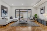 https://images.listonce.com.au/custom/160x/listings/16-lincoln-avenue-glen-waverley-vic-3150/514/00881514_img_04.jpg?_7tjiTLZf2A