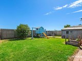 https://images.listonce.com.au/custom/160x/listings/16-lugg-street-altona-vic-3018/669/01203669_img_09.jpg?1_XeTvPX9Ks