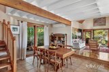 https://images.listonce.com.au/custom/160x/listings/16-lynnbrae-avenue-hurstbridge-vic-3099/818/01907818_img_06.jpg?9LAQe1_vfGA