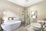 https://images.listonce.com.au/custom/160x/listings/16-lytton-street-kew-vic-3101/205/00530205_img_08.jpg?wmeIY-RXGW0