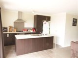 https://images.listonce.com.au/custom/160x/listings/16-macquarie-close-delacombe-vic-3356/711/01575711_img_02.jpg?Tg0dQk9RQrw