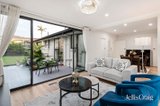 https://images.listonce.com.au/custom/160x/listings/16-maldon-crescent-doncaster-east-vic-3109/700/01822700_img_03.jpg?RPv6-t5Z0KA
