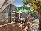 https://images.listonce.com.au/custom/160x/listings/16-mariner-street-williamstown-vic-3016/156/01203156_img_05.jpg?jxvoeMoIFr4