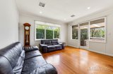 https://images.listonce.com.au/custom/160x/listings/16-miriam-street-rosanna-vic-3084/577/01826577_img_04.jpg?YAzaPxqL9tw