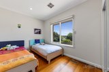 https://images.listonce.com.au/custom/160x/listings/16-miriam-street-rosanna-vic-3084/577/01826577_img_06.jpg?ZVAiFzQKYXg