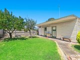 https://images.listonce.com.au/custom/160x/listings/16-mirls-street-newport-vic-3015/918/01203918_img_15.jpg?JDBFYD2-_Yo