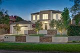 https://images.listonce.com.au/custom/160x/listings/16-molleton-street-blackburn-vic-3130/788/00329788_img_01.jpg?Jv3HnrzxekM