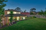 https://images.listonce.com.au/custom/160x/listings/16-molleton-street-blackburn-vic-3130/788/00329788_img_02.jpg?f2QYiIa6yp0