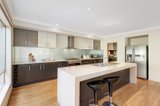 https://images.listonce.com.au/custom/160x/listings/16-molleton-street-blackburn-vic-3130/788/00329788_img_05.jpg?fAUyOIEhS3A