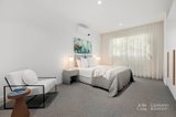 https://images.listonce.com.au/custom/160x/listings/16-moore-street-elwood-vic-3184/222/01780222_img_06.jpg?7LZmc0_MQCU