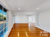 https://images.listonce.com.au/custom/160x/listings/16-mountain-grove-kew-vic-3101/201/01643201_img_02.jpg?cNv3vXWrL8A