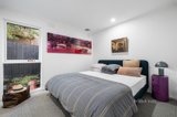 https://images.listonce.com.au/custom/160x/listings/16-mundara-drive-ringwood-vic-3134/715/01557715_img_10.jpg?h-lN5PmpNuk