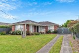 https://images.listonce.com.au/custom/160x/listings/16-murdoch-avenue-mulgrave-vic-3170/583/01737583_img_02.jpg?1f7LjvhXIP0
