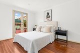 https://images.listonce.com.au/custom/160x/listings/16-musgrove-mews-kensington-vic-3031/740/01599740_img_05.jpg?8dz9mxEComI