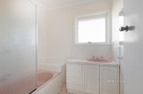 https://images.listonce.com.au/custom/160x/listings/16-narooma-street-moorabbin-vic-3189/883/01055883_img_09.jpg?Zca98iAjB1M