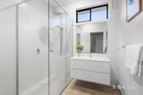 https://images.listonce.com.au/custom/160x/listings/16-owen-street-mitcham-vic-3132/716/01899716_img_06.jpg?EVQPzzqk3tU