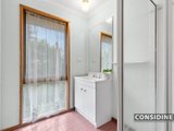 https://images.listonce.com.au/custom/160x/listings/16-peck-avenue-strathmore-vic-3041/359/00847359_img_05.jpg?4x3Hp0CDw-8