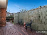 https://images.listonce.com.au/custom/160x/listings/16-peck-avenue-strathmore-vic-3041/359/00847359_img_07.jpg?125m01iQ6-U