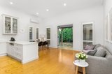 https://images.listonce.com.au/custom/160x/listings/16-pine-avenue-elwood-vic-3184/817/01793817_img_04.jpg?lpymieiHvok