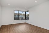 https://images.listonce.com.au/custom/160x/listings/16-plymouth-road-croydon-vic-3136/563/01931563_img_05.jpg?5DR6cKw2YBg
