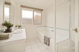 https://images.listonce.com.au/custom/160x/listings/16-quail-close-chelsea-heights-vic-3196/866/01922866_img_10.jpg?QDk_Ukh6pPg