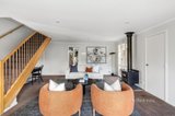 https://images.listonce.com.au/custom/160x/listings/16-research-warrandyte-road-research-vic-3095/761/01734761_img_03.jpg?EUIMqe-uipY