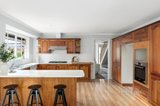 https://images.listonce.com.au/custom/160x/listings/16-research-warrandyte-road-research-vic-3095/761/01734761_img_05.jpg?-Eyqg1FkiF4