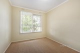 https://images.listonce.com.au/custom/160x/listings/16-reserve-avenue-mitcham-vic-3132/176/01055176_img_05.jpg?pF1GloiUXj4