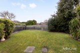 https://images.listonce.com.au/custom/160x/listings/16-rhonda-street-rosanna-vic-3084/490/01948490_img_09.jpg?Fp7Tk0RgsVo