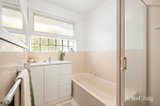 https://images.listonce.com.au/custom/160x/listings/16-robert-court-croydon-vic-3136/197/01747197_img_10.jpg?kEZShMeCdXc