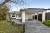 https://images.listonce.com.au/custom/160x/listings/16-rowan-street-croydon-vic-3136/647/01736647_img_01.jpg?HAVXiuRK4oI