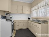 https://images.listonce.com.au/custom/160x/listings/16-ryland-avenue-croydon-vic-3136/025/01526025_img_07.jpg?s7ZtAqQf0BY