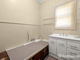 https://images.listonce.com.au/custom/160x/listings/16-ryland-avenue-croydon-vic-3136/025/01526025_img_11.jpg?EOnohKct_58