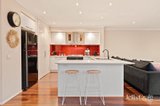 https://images.listonce.com.au/custom/160x/listings/16-scurry-drive-croydon-vic-3136/517/01828517_img_04.jpg?-Q3qqmj5RDk