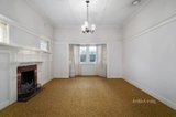 https://images.listonce.com.au/custom/160x/listings/16-selwyn-street-canterbury-vic-3126/130/01705130_img_03.jpg?5di5yfl7mMc