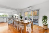 https://images.listonce.com.au/custom/160x/listings/16-shalbury-avenue-eltham-vic-3095/499/01736499_img_08.jpg?ZDdU5ZDZy8M