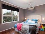 https://images.listonce.com.au/custom/160x/listings/16-sheldon-avenue-mooroolbark-vic-3138/601/01524601_img_07.jpg?TeOsYEey0GE